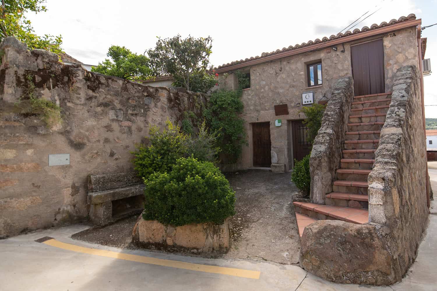 Apartamentos turísticos junto a Trujillo